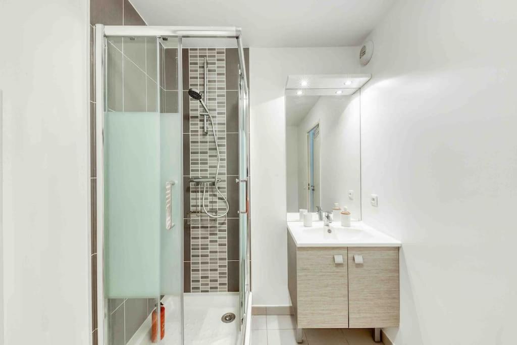 Appartement Moderne, Metro 7, Parking Et Jardin Villejuif Dış mekan fotoğraf