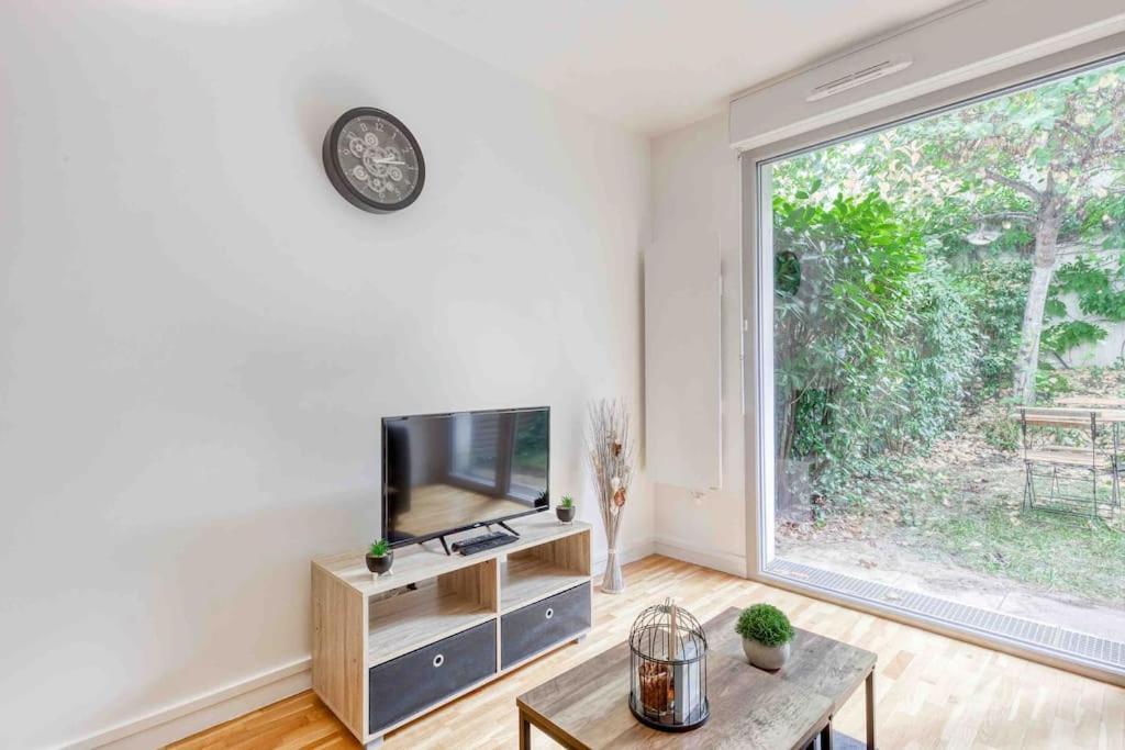 Appartement Moderne, Metro 7, Parking Et Jardin Villejuif Dış mekan fotoğraf